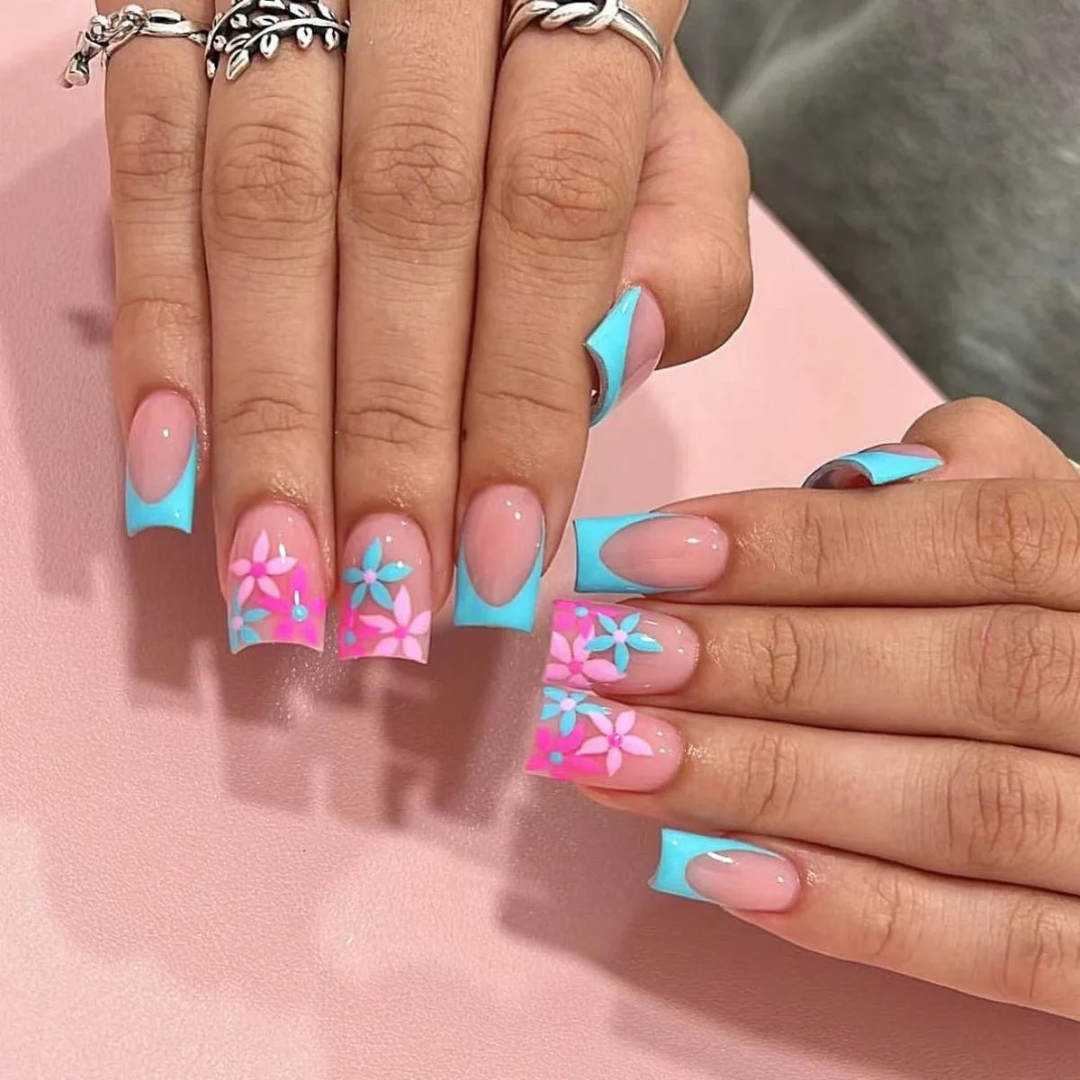 24Pcs Short Square Head Fake Nail with Colorful Flower Designs Wearable French False Nails Ballet Finished Jelly Stick on Nails - EverHype