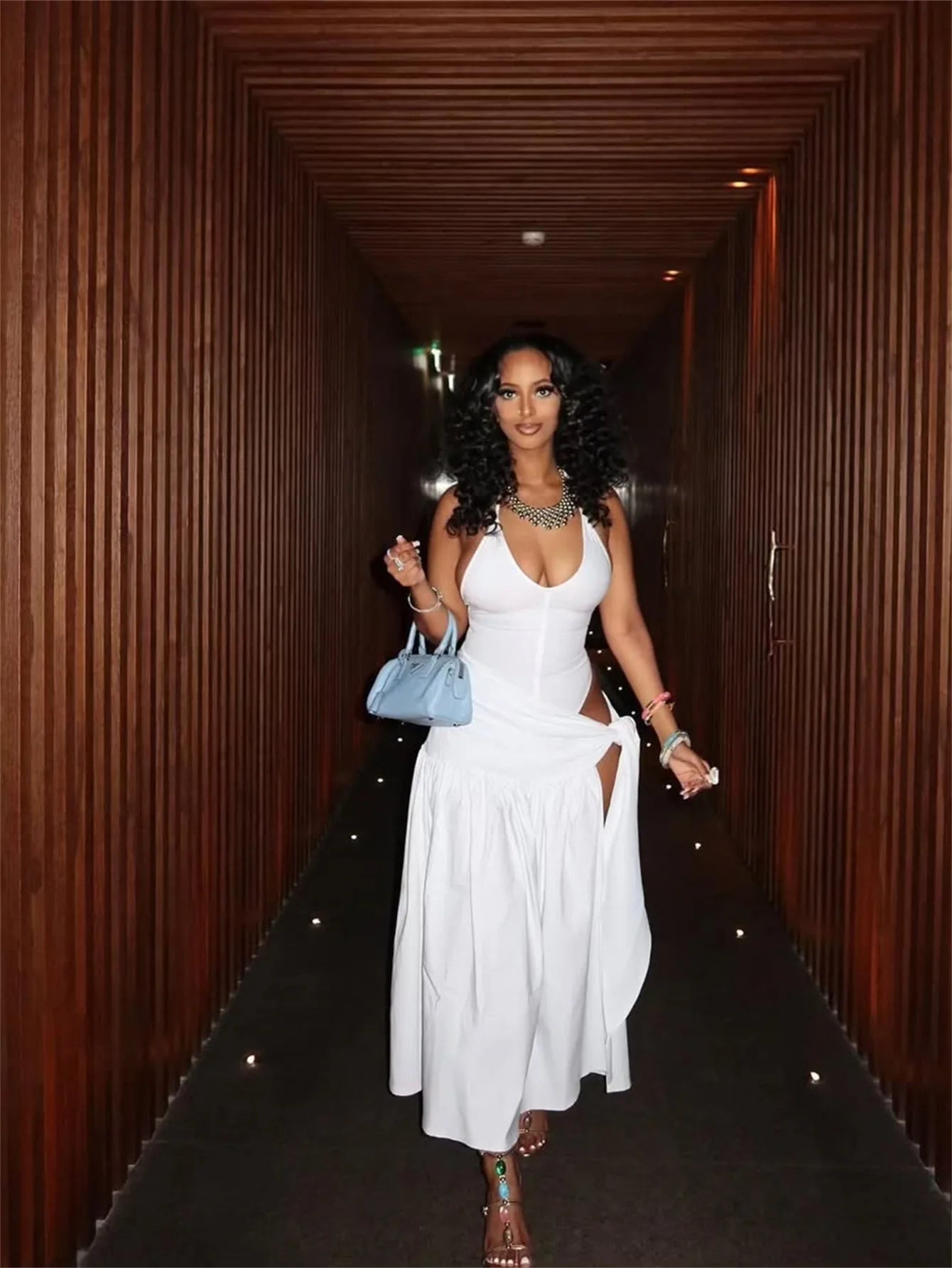 Sb7eca89f29214c7b9a4c2952fa3a90b1G