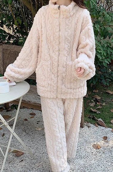 Women's Fuzzy Teddy 2 - Piece Set - Zip - Up Top & Pants Outfit | Autumn Loungewear - EverHype